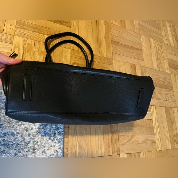 NEW! Tory Burch tote bag (w/ dust bag) with 3 sections and one for laptop - Picture 5 of 8